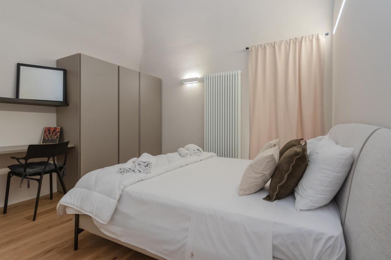 San Martino Modern & Elegant Flat Apartment Asti Bagian luar foto
