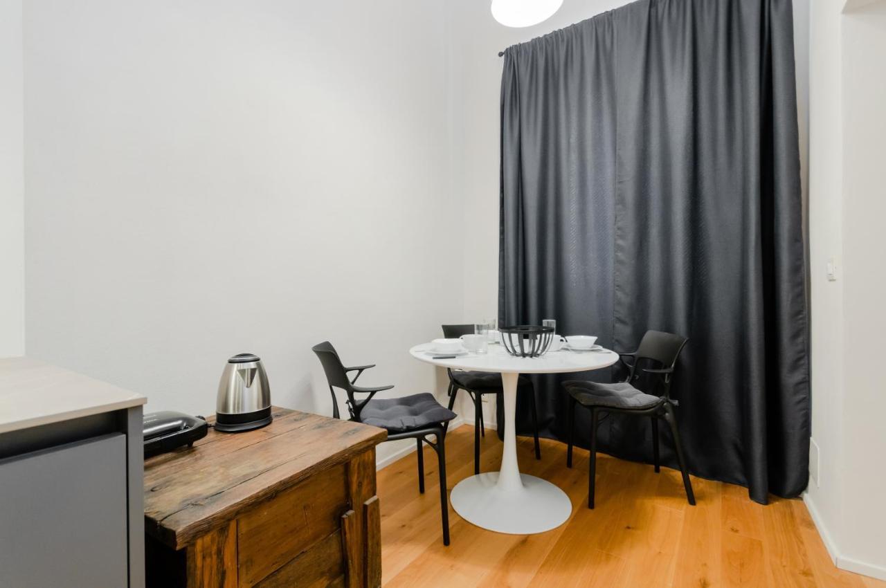 San Martino Modern & Elegant Flat Apartment Asti Bagian luar foto