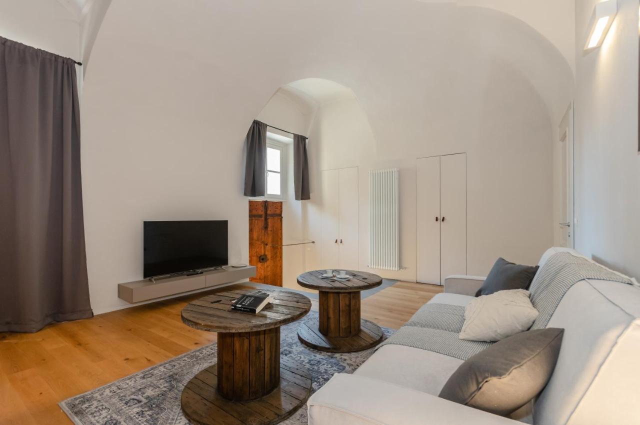 San Martino Modern & Elegant Flat Apartment Asti Bagian luar foto