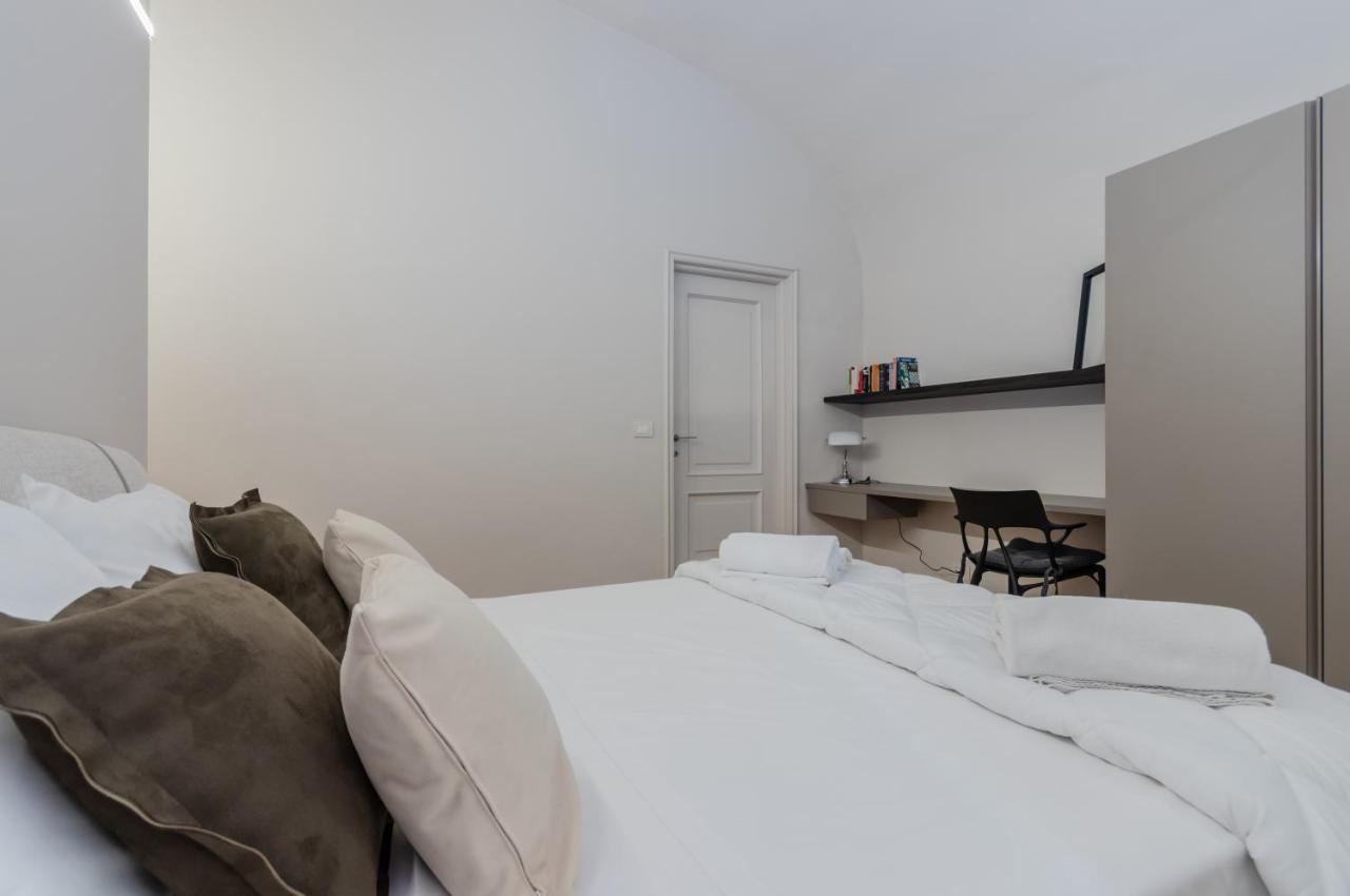 San Martino Modern & Elegant Flat Apartment Asti Bagian luar foto